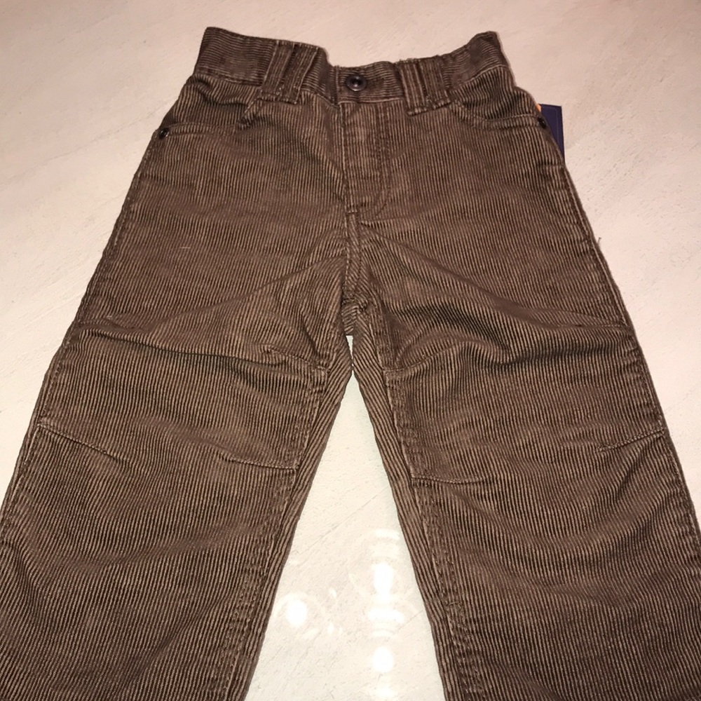 ⭐️⭐️⭐️NWT Corduroy Pants